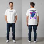 Tricou unisex „Play > Pause Glitch” – Design retro walkman anii ’80